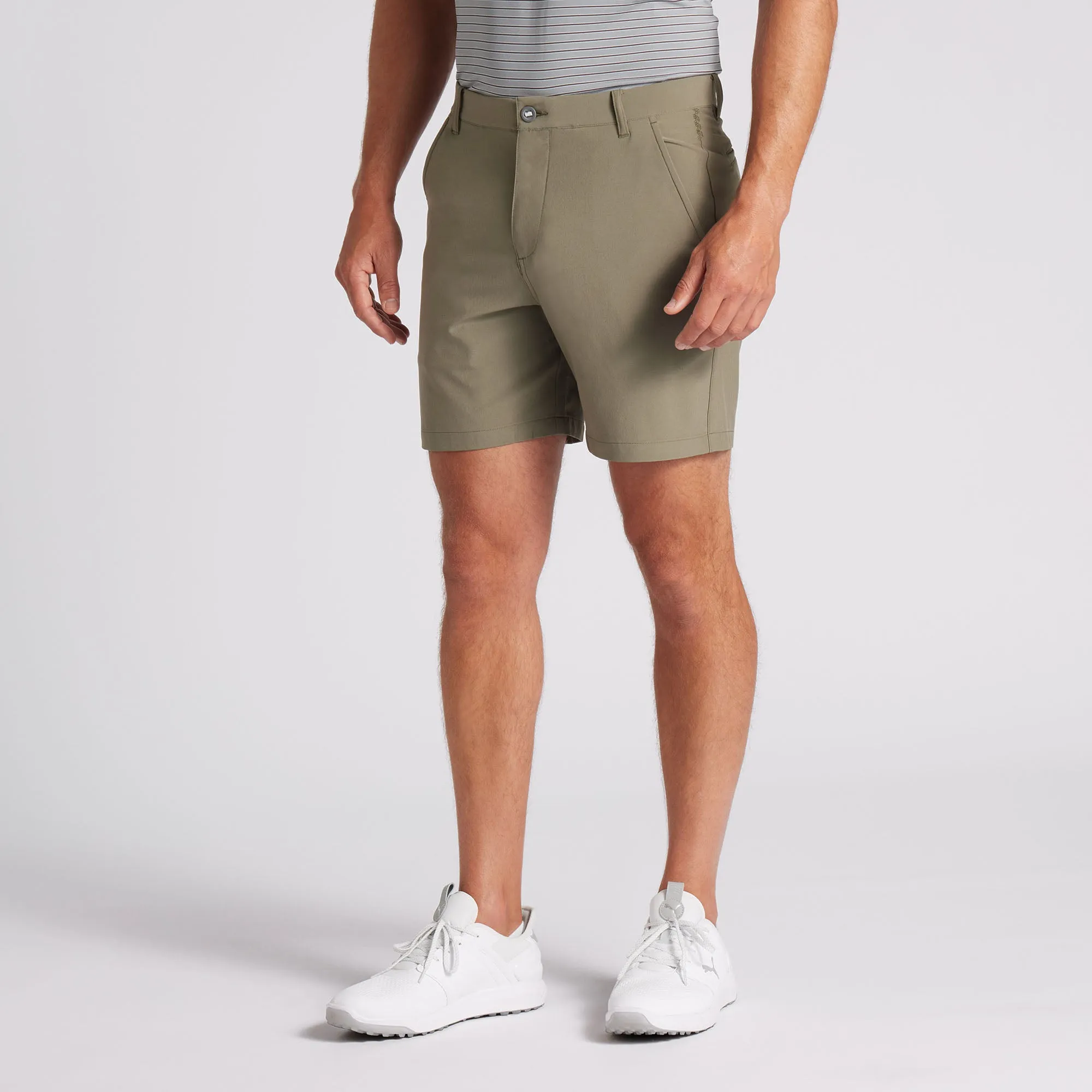 101 Solid 7" Golf Shorts