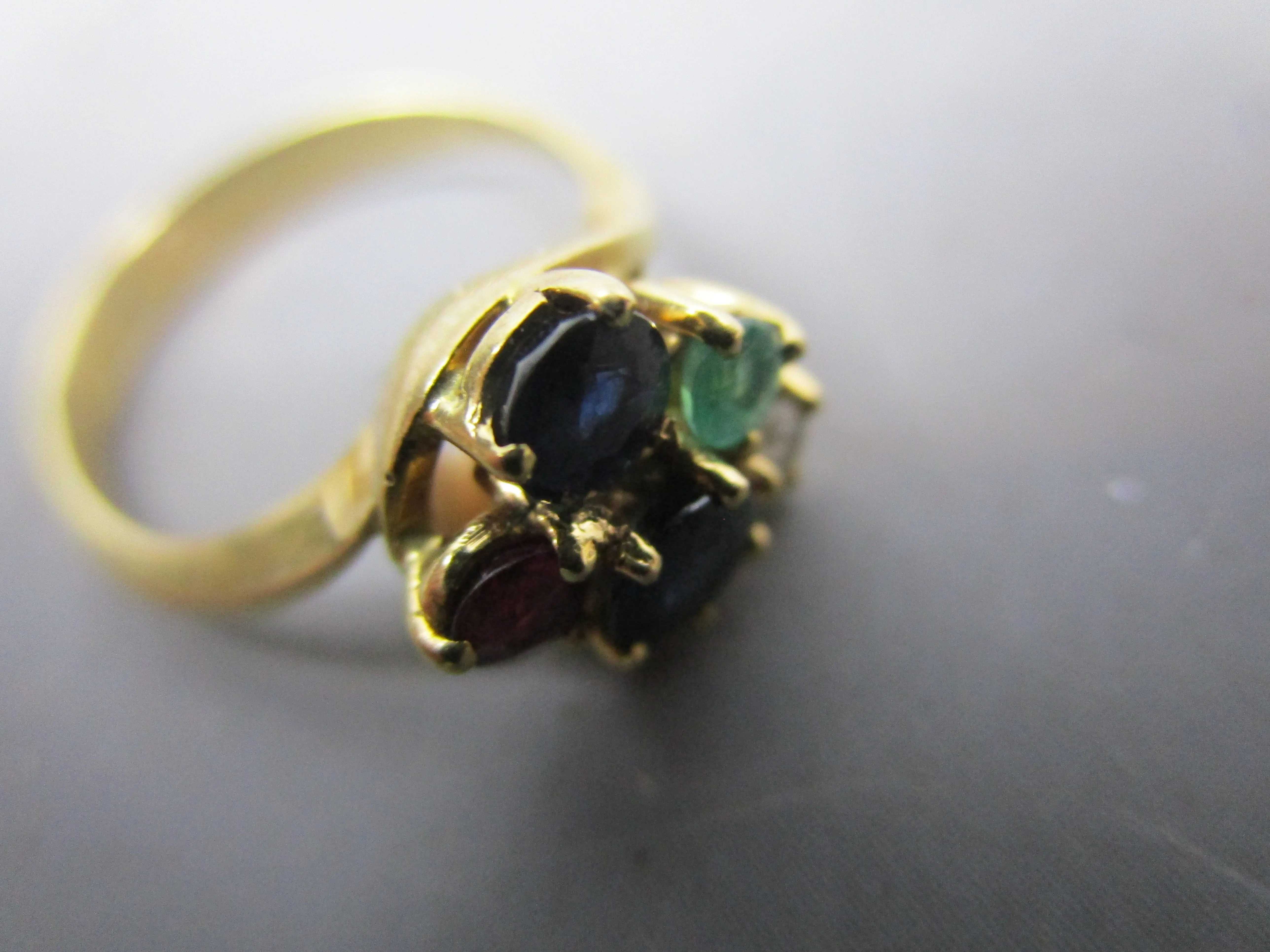 18k Yellow Gold Ruby Sapphire Diamond Emerald Ring Vintage c1980