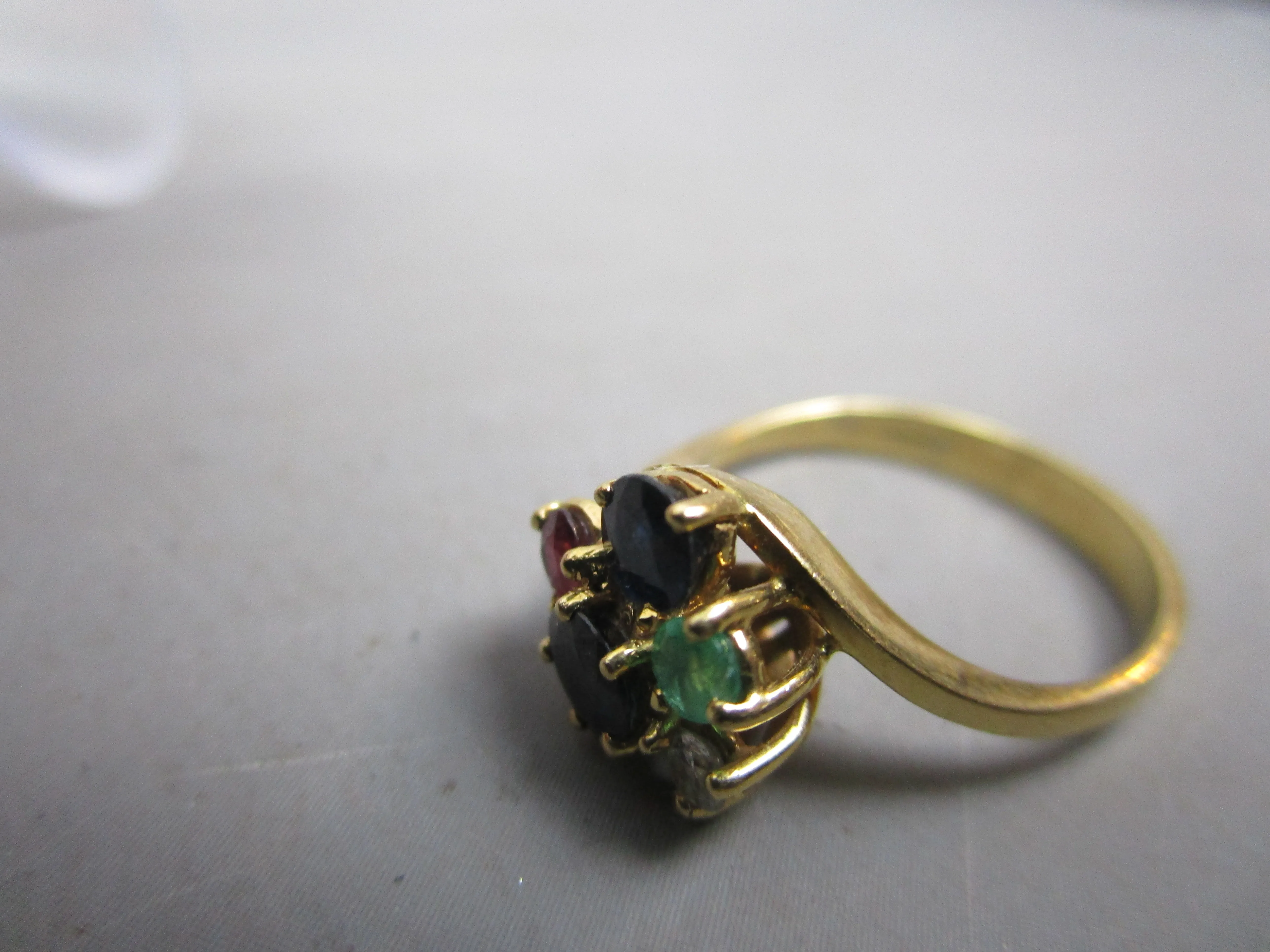 18k Yellow Gold Ruby Sapphire Diamond Emerald Ring Vintage c1980