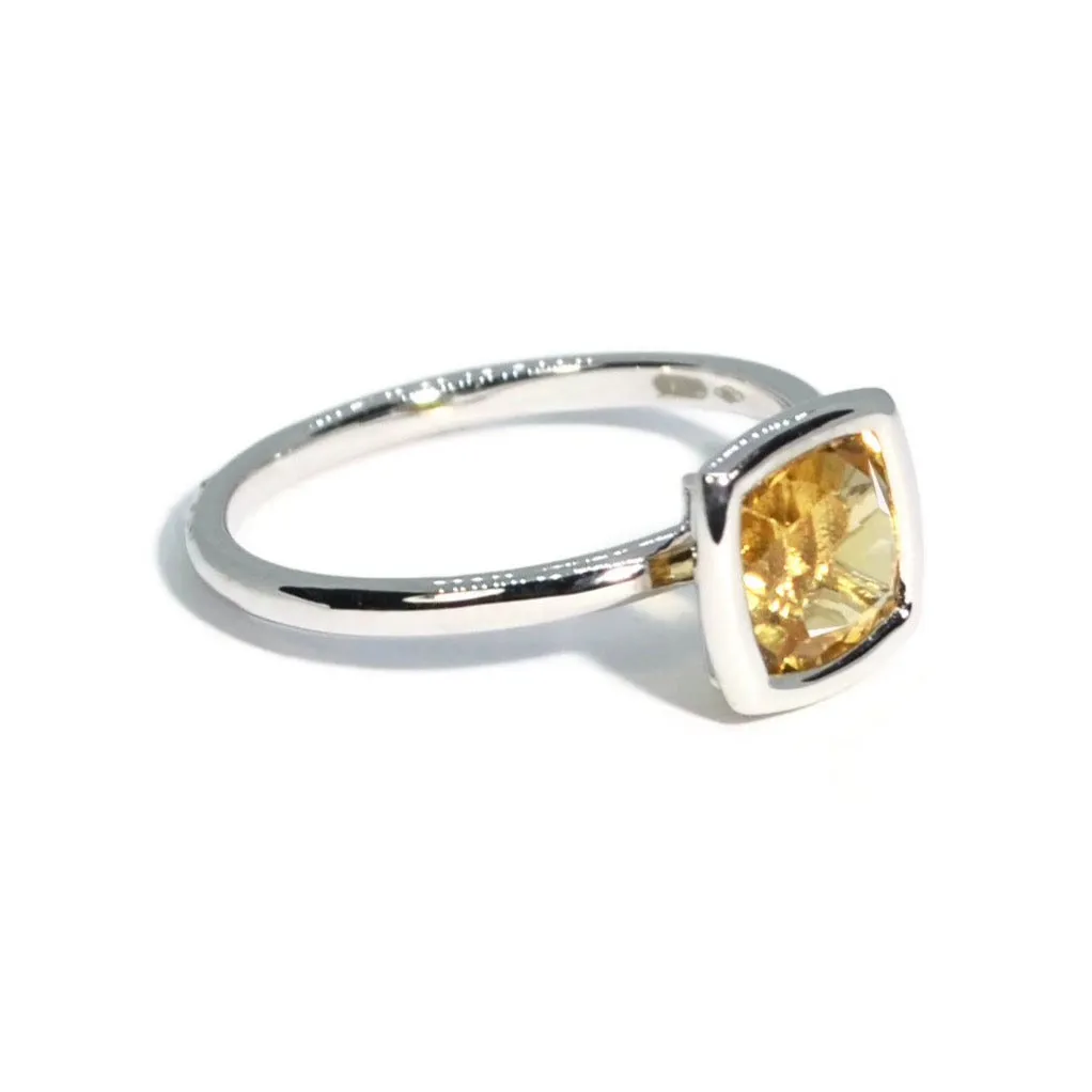 A & Furst - Gaia - Small Stackable Ring with Citrine, 18k White Gold