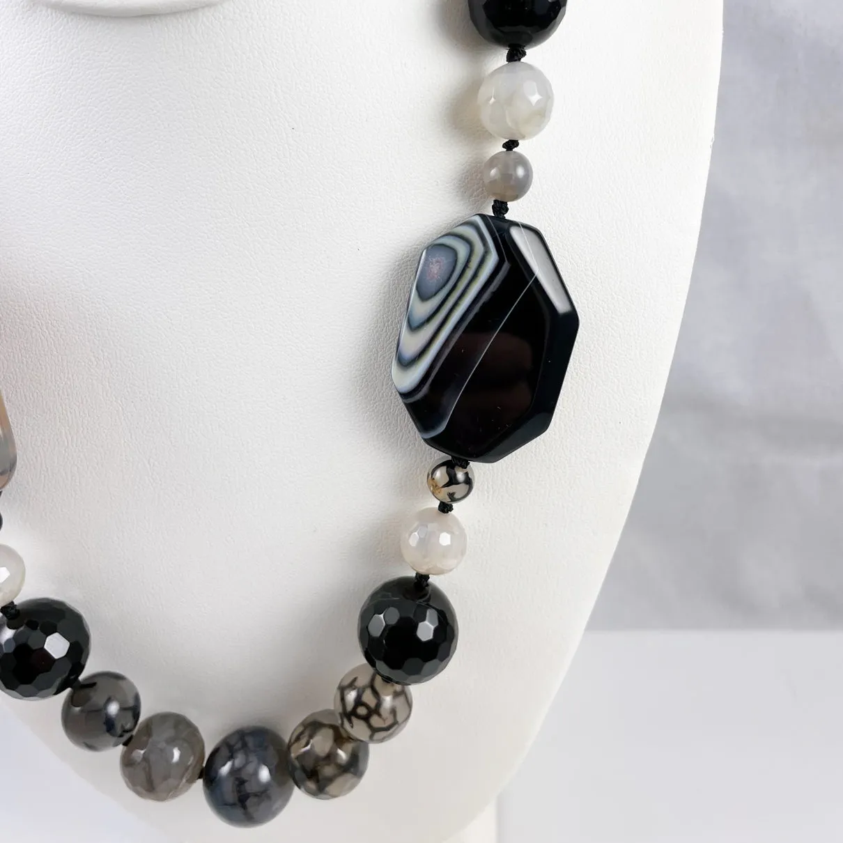 Black Onyx and Agate Beaded Necklace