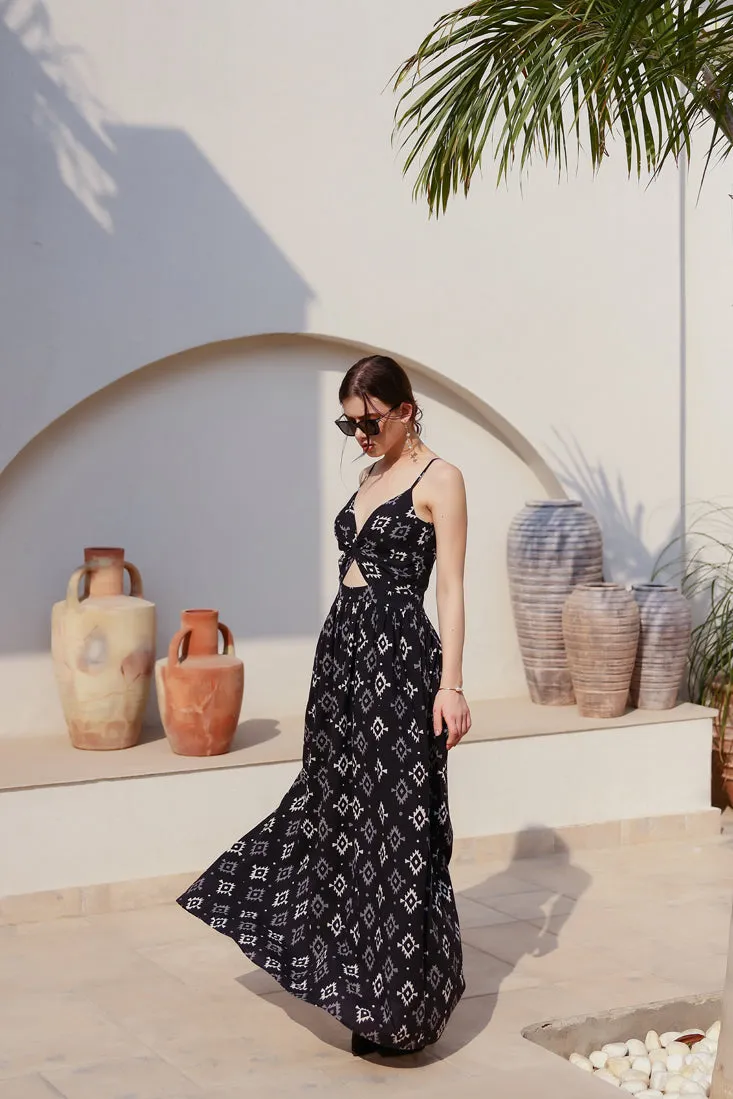 Heidi - Dark Moon Front Twist Maxi