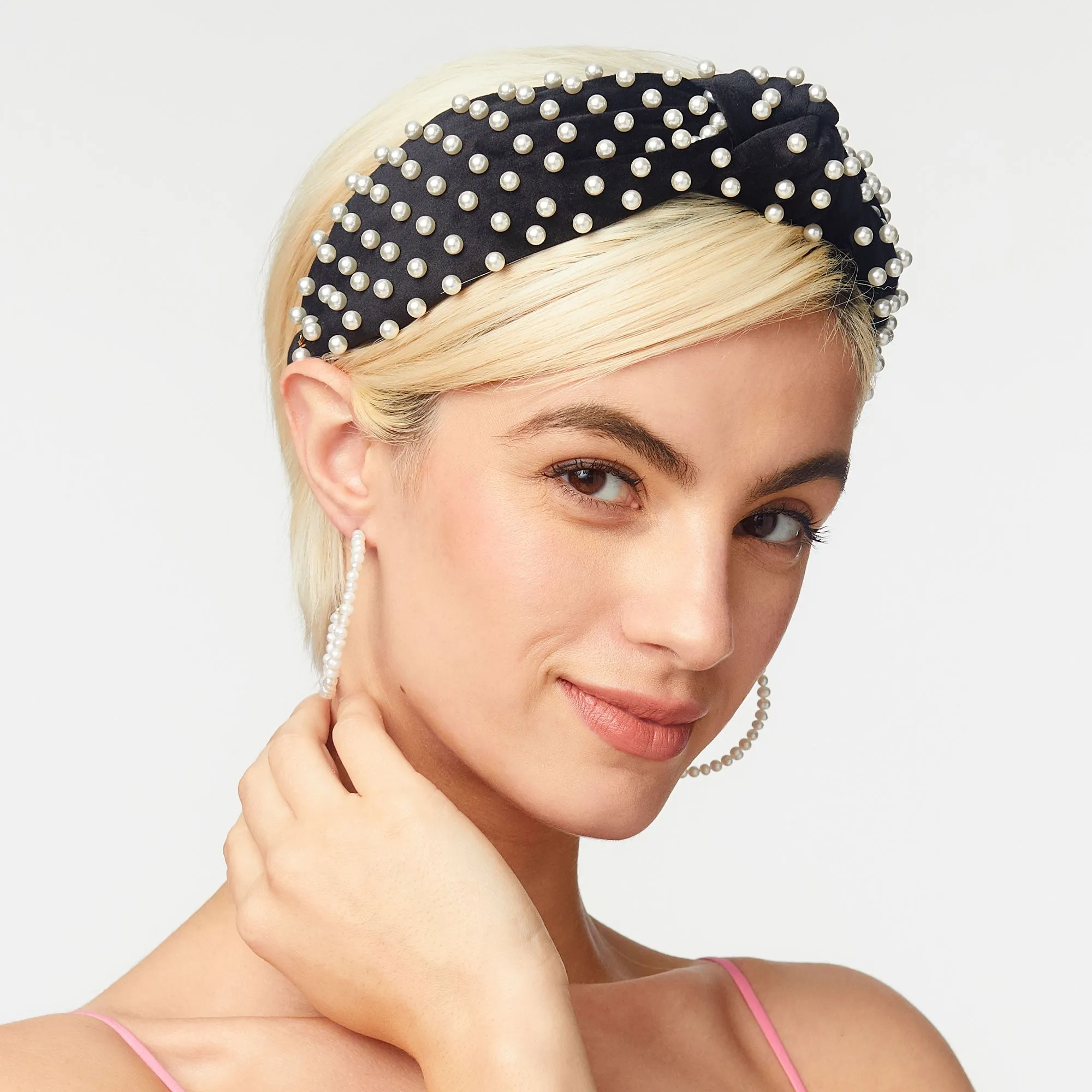 JET PEARL VELVET KNOTTED HEADBAND