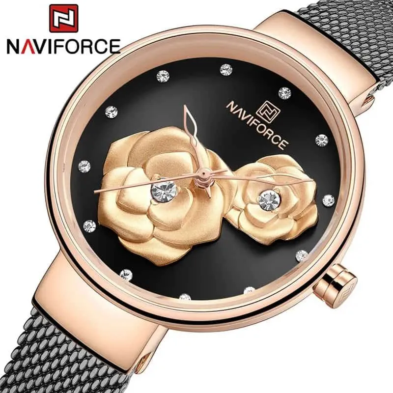 Ladies Stylish Metallic Bracelet Watch