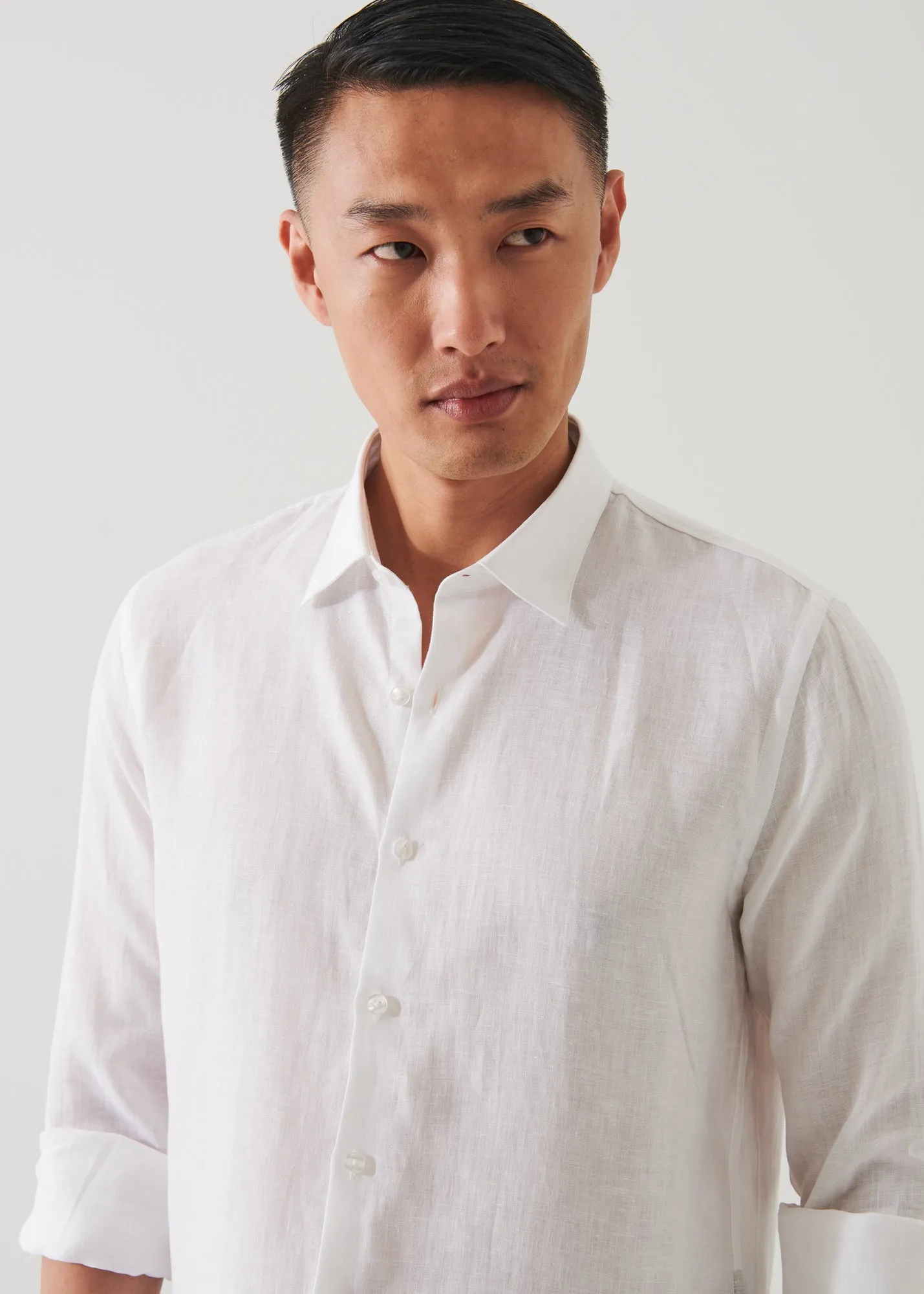 LINEN CHAMBRAY SHIRT