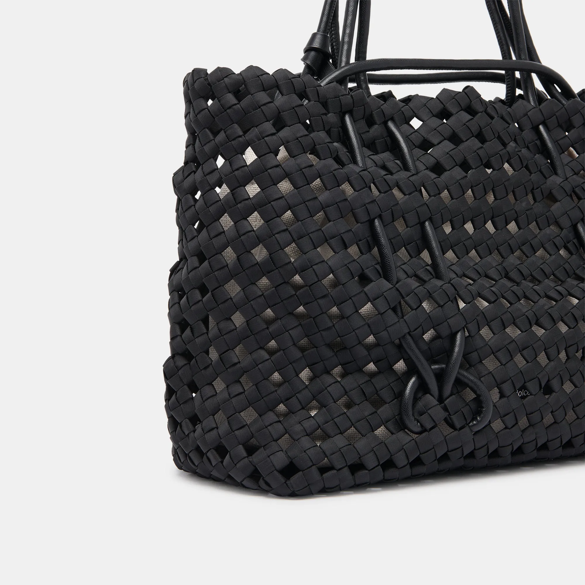 LOGAN TOTE BLACK WOVEN