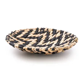 Rush Woven Zig Zag Plate