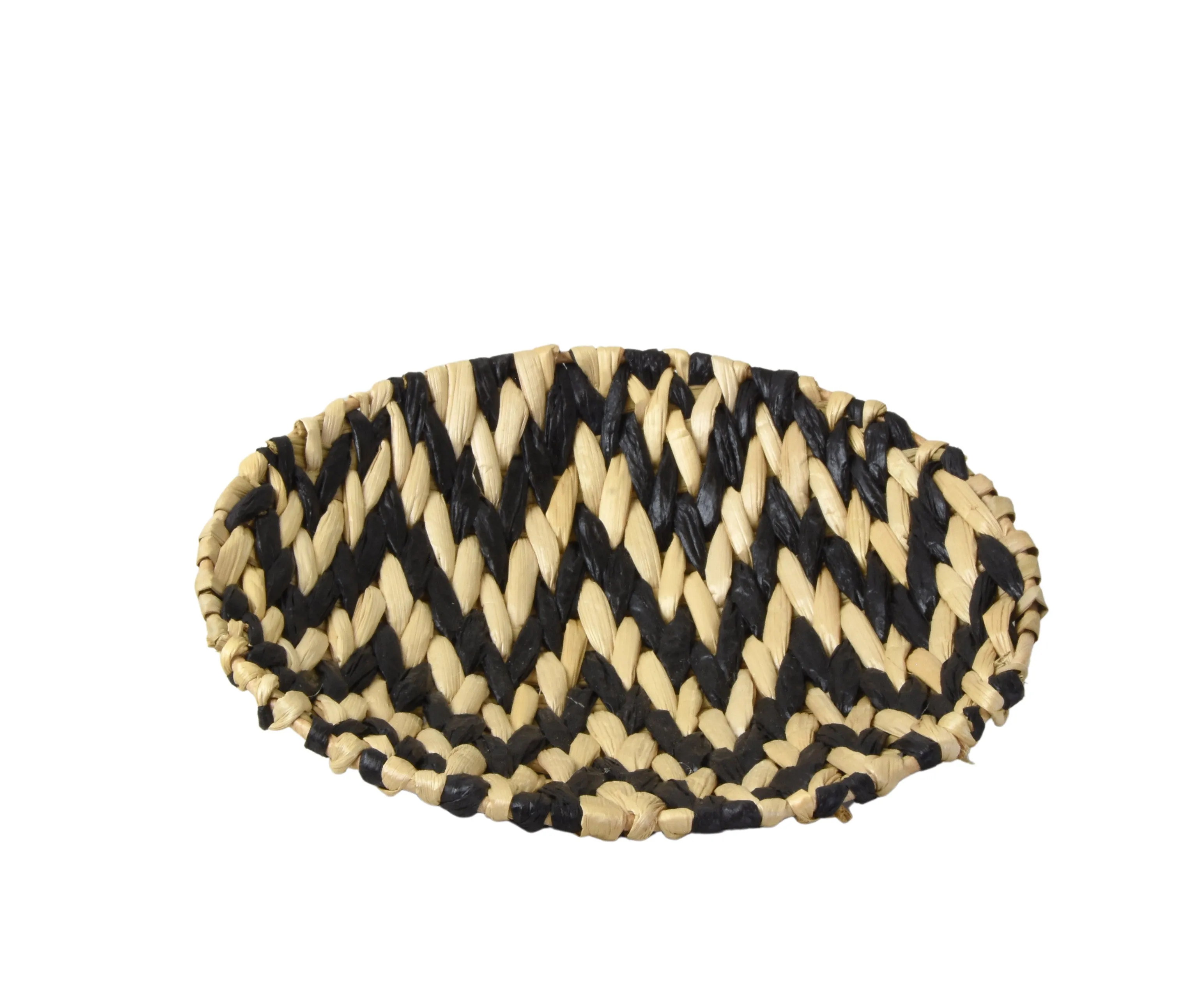 Rush Woven Zig Zag Plate