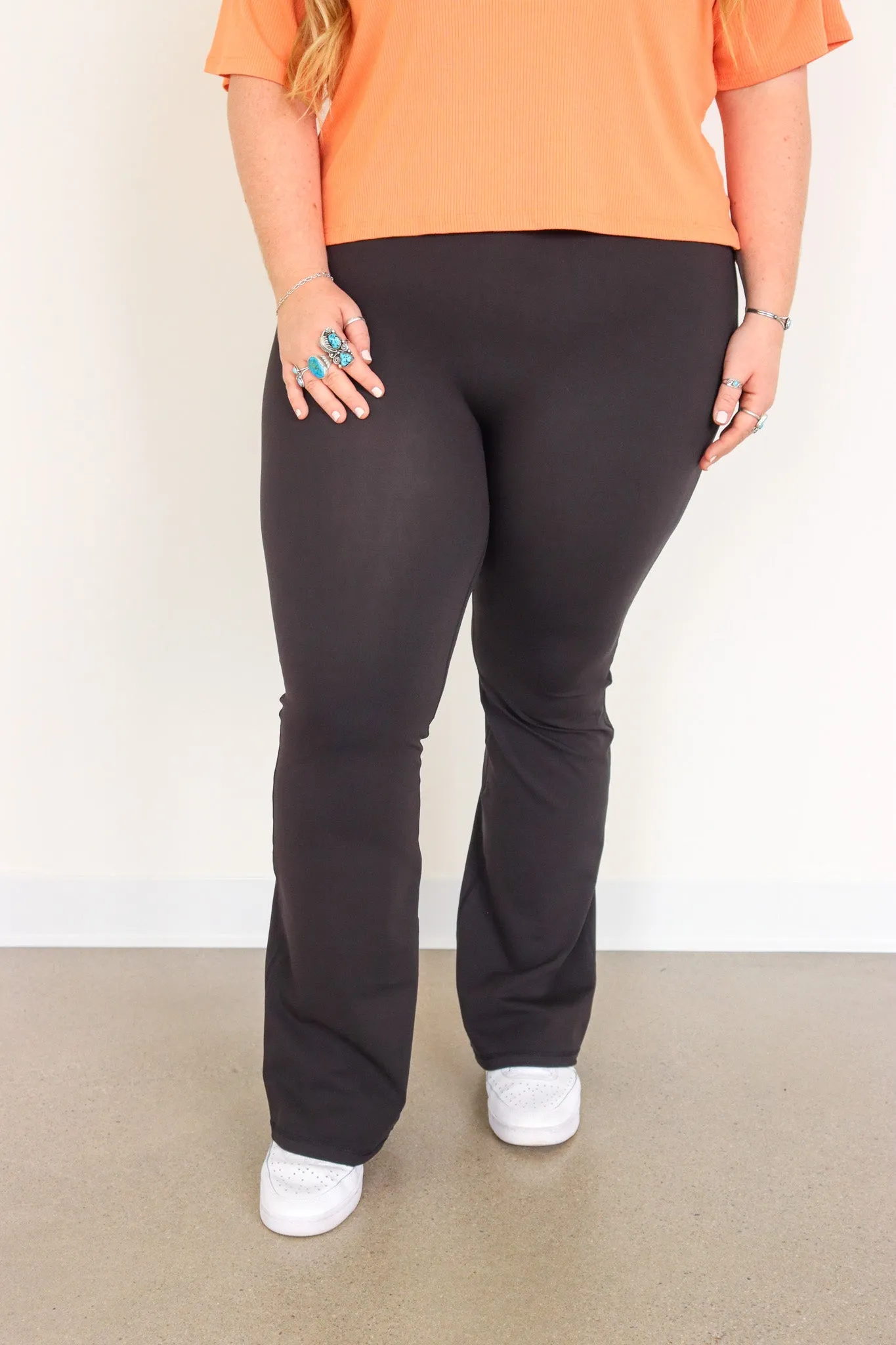 The Everyday Flare Yoga Pant Legging