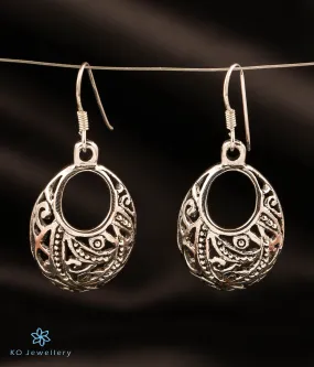 The Tantalizing Curves Silver Earrings