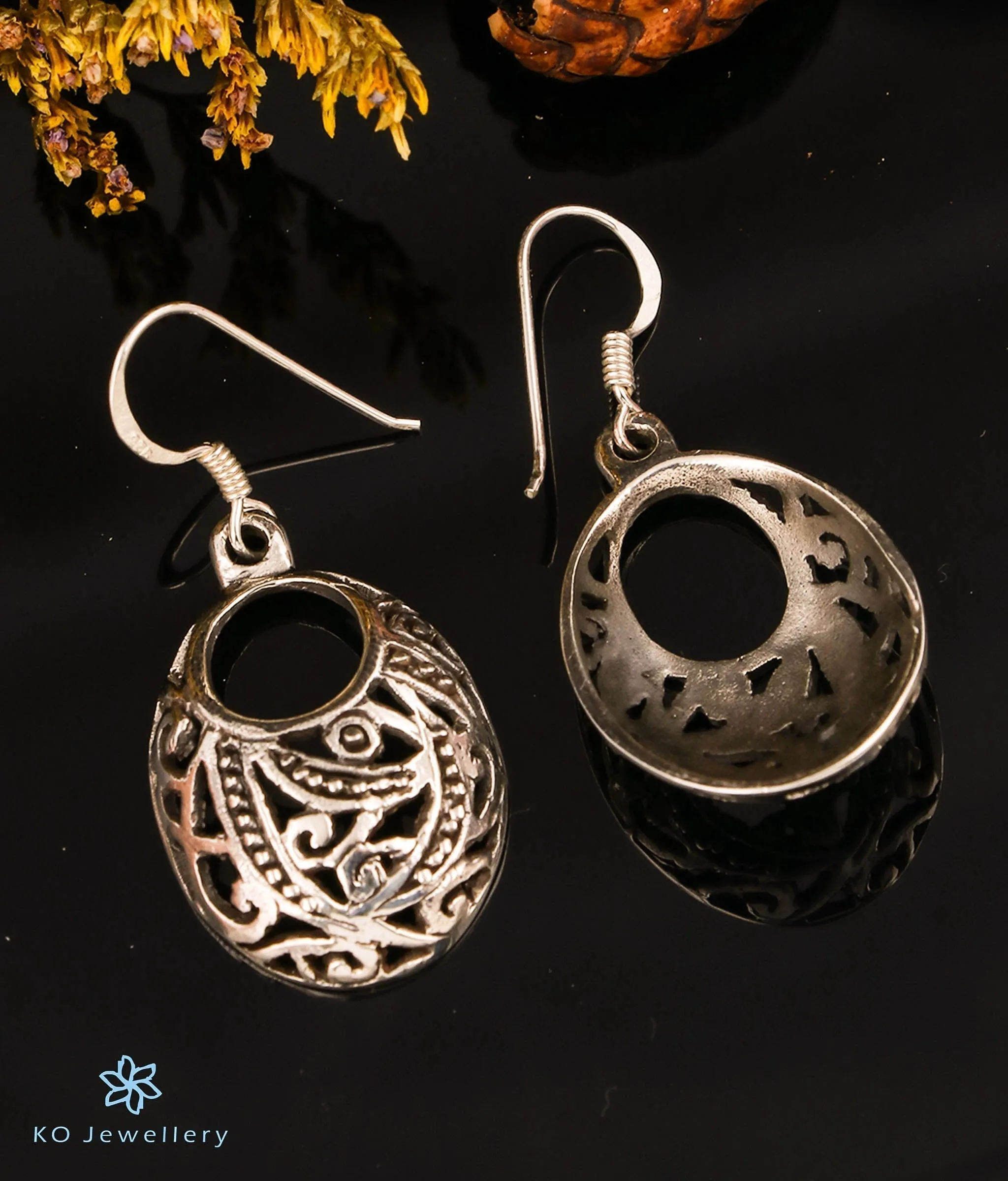 The Tantalizing Curves Silver Earrings