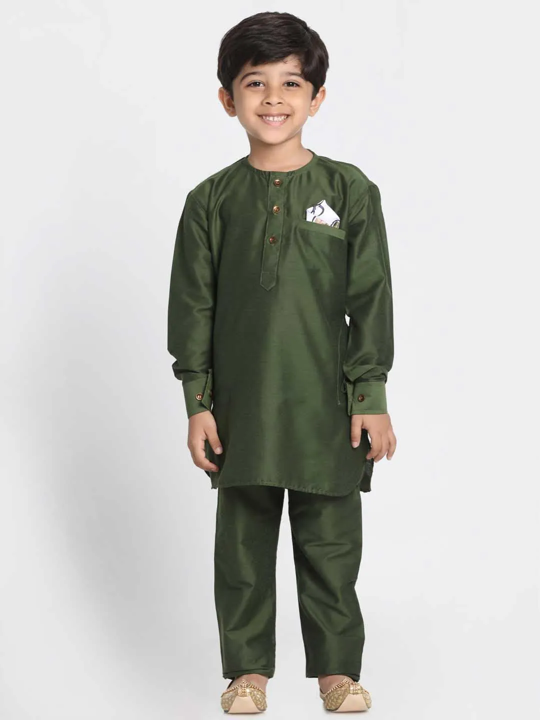 Vastramay Boy's Mehandi Green Cotton Blend Kurta Pyjama Set