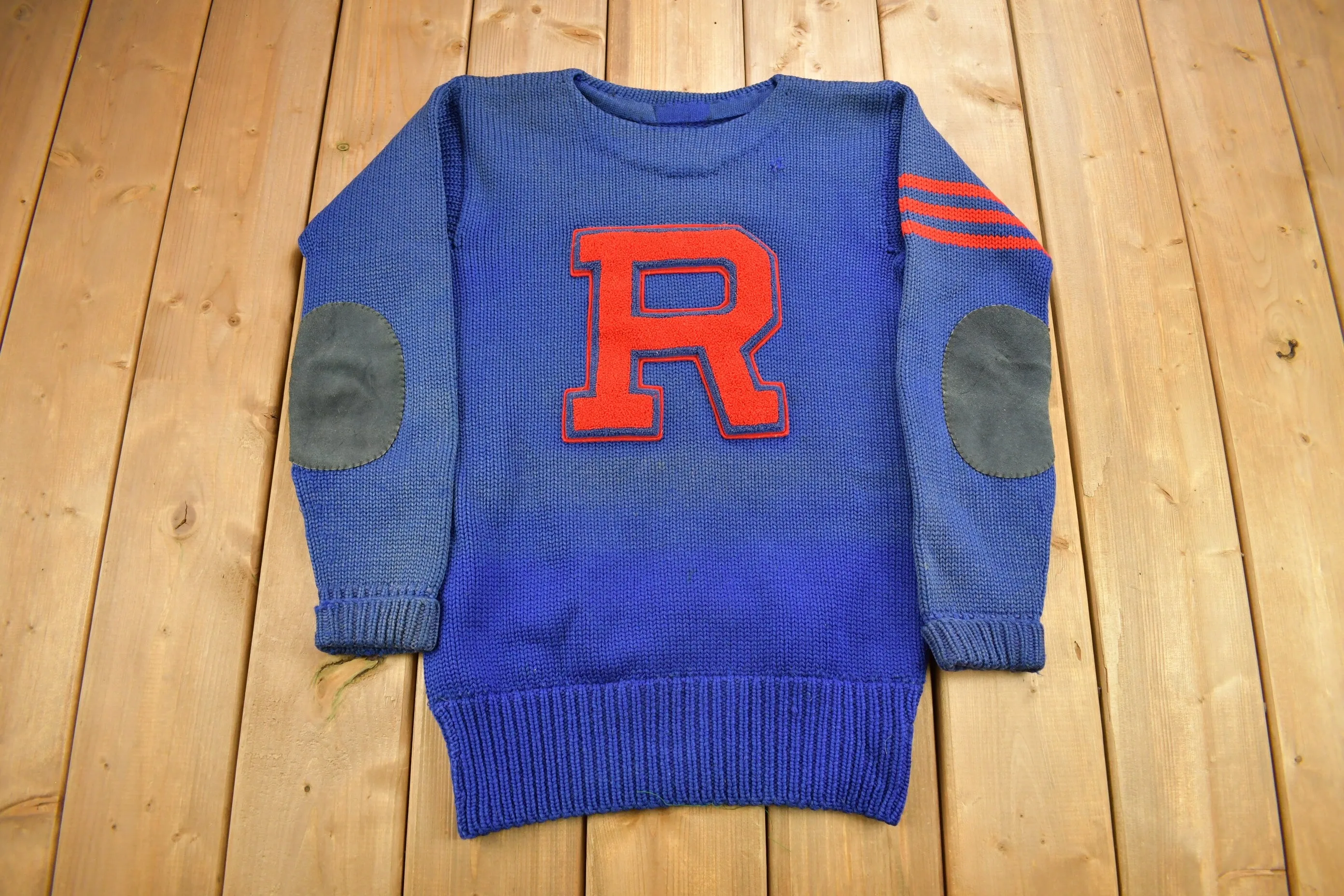 Vintage 1940s 100% Wool Collegiate Knit Crewneck Sweater / "R" / Athletic / True Vintage / Made In USA / Hand Knit