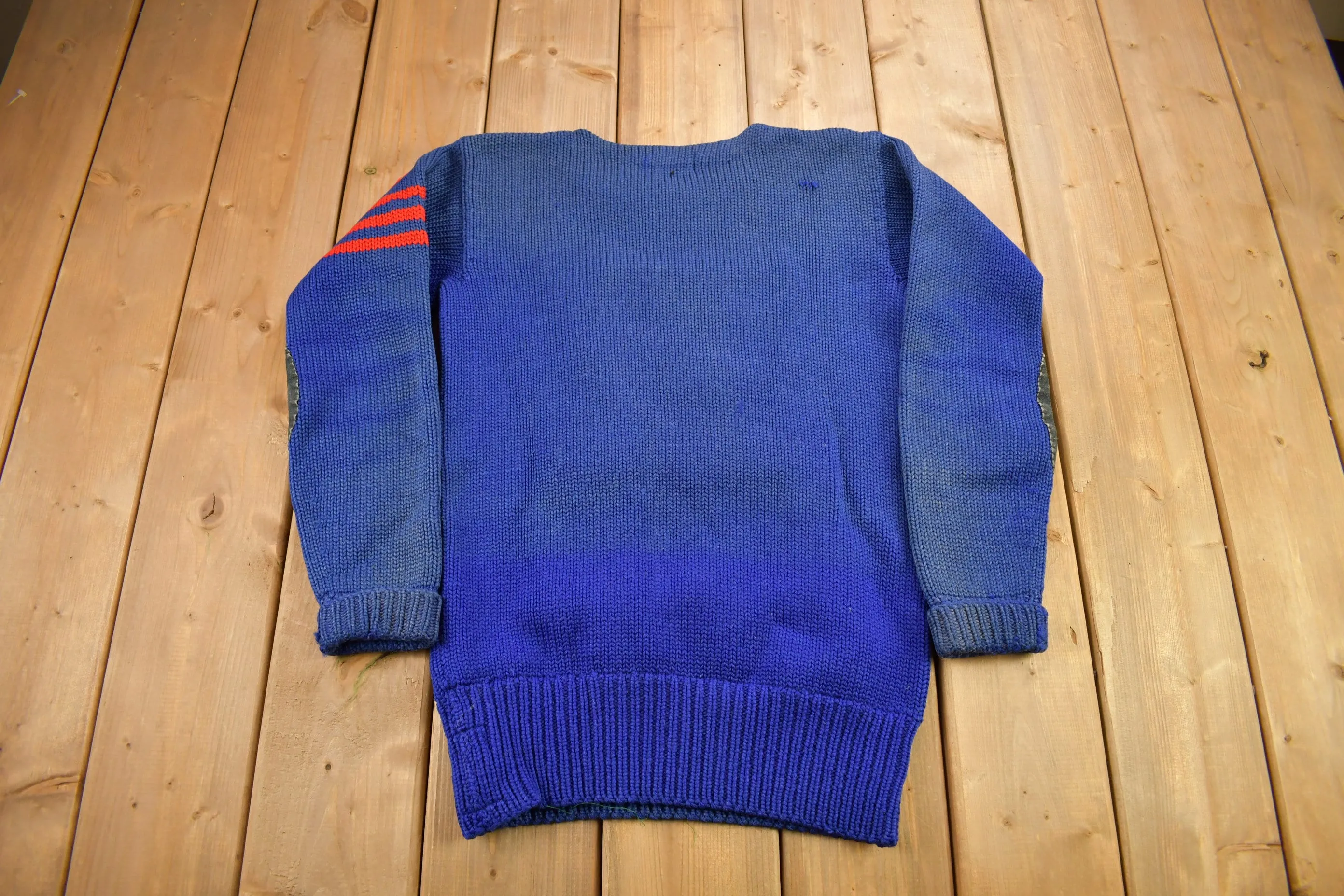 Vintage 1940s 100% Wool Collegiate Knit Crewneck Sweater / "R" / Athletic / True Vintage / Made In USA / Hand Knit