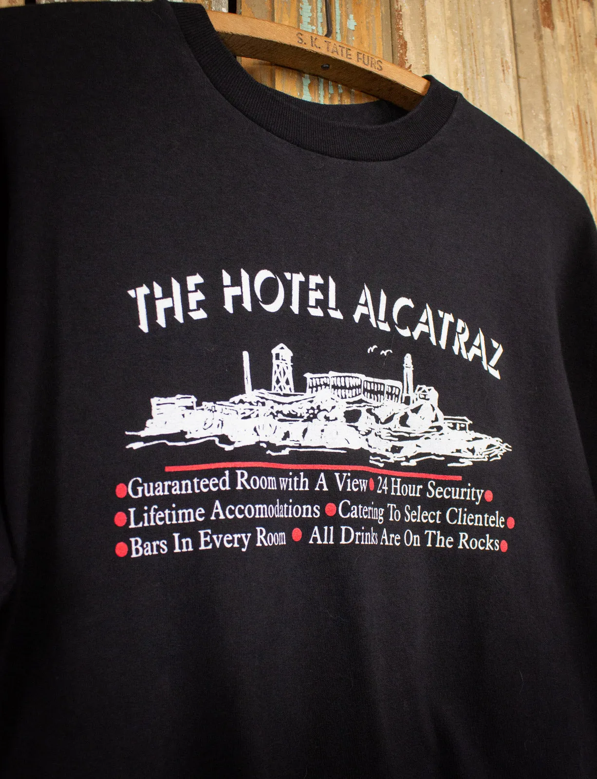 Vintage Hotel Alcatraz Graphic T Shirt Black M