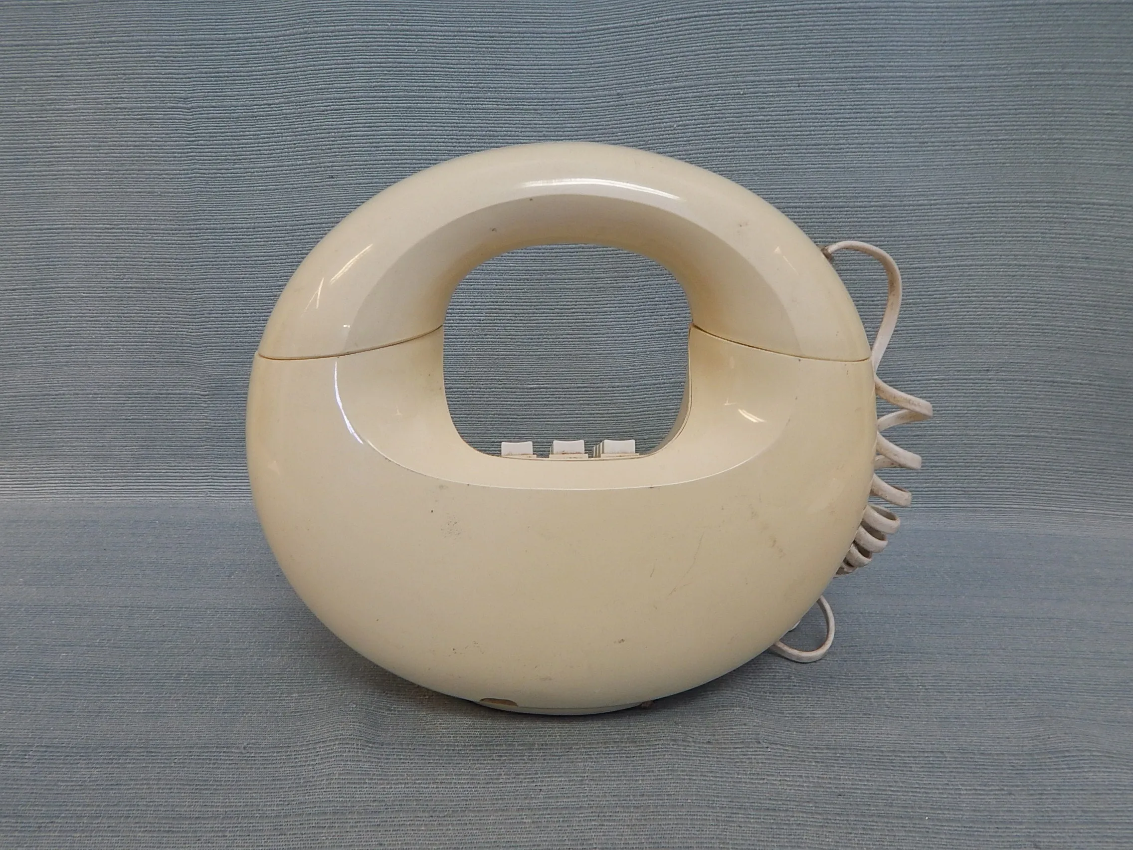 Western Electric Cream Sculptura Touch Dial Phone - Non-working