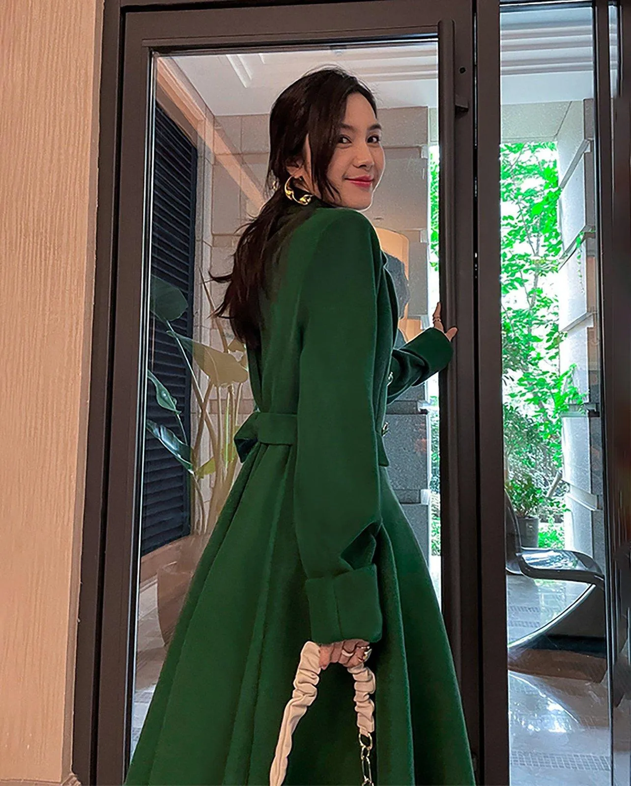 Women Green Wool Long Coat,Thicken Wool Overcoat,Double Breasted Coat,A line Wool Trench Reefer Coat,Warm Winter Coat,Green Long Wool Coat